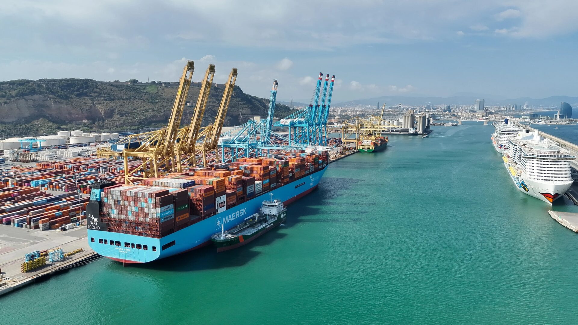 Repsol, Barselona Limanı’nda Maersk’e ilk biyoyaklı tedariki gerçekleştirdi.