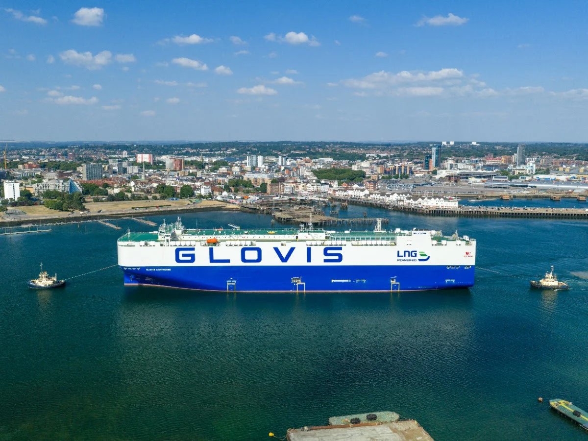 ABP Southampton, rekor kıran Glovis Lighthouse gemisini ağırladı.