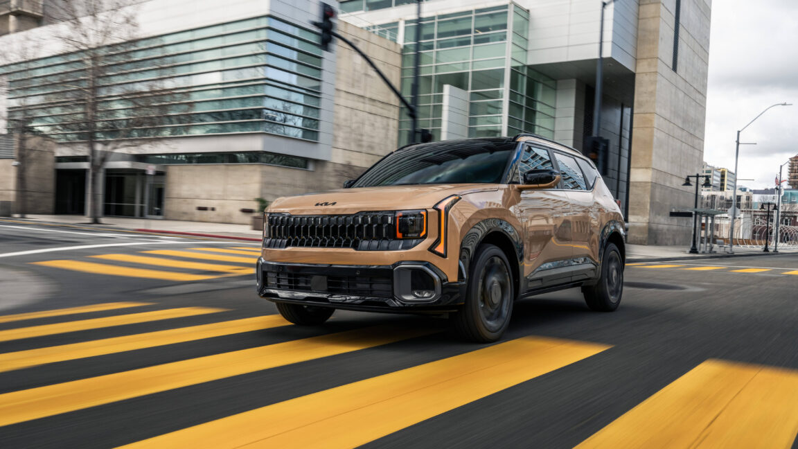 Kia’dan yeni bir SUV: Seltos, Telluride’ün izlerini taşıyor, ancak daha kompakt.