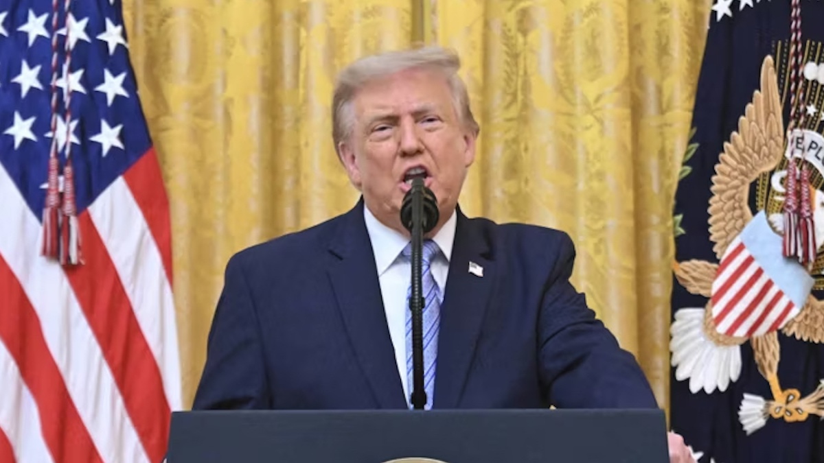 Trump, Çin’in müdahalesine ilişkin istihbarat raporunu kullanarak seçimleri kontrol altına alma girişimini savunuyor.