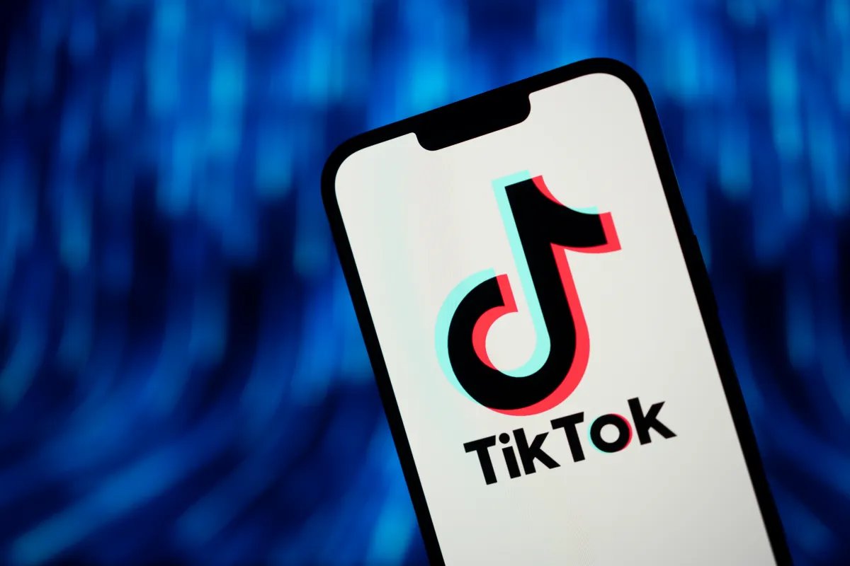 Federal çalışanlar, iş telefonlarında tekrar TikTok kullanabilecek.