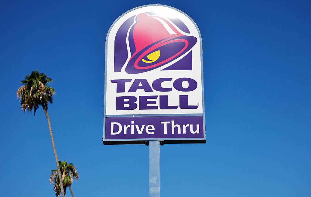 Taco Bell’de kullanılan marul, beş eyalette oluşan siklozoporiyaz salgınının kaynağı olduğu belirlendi.