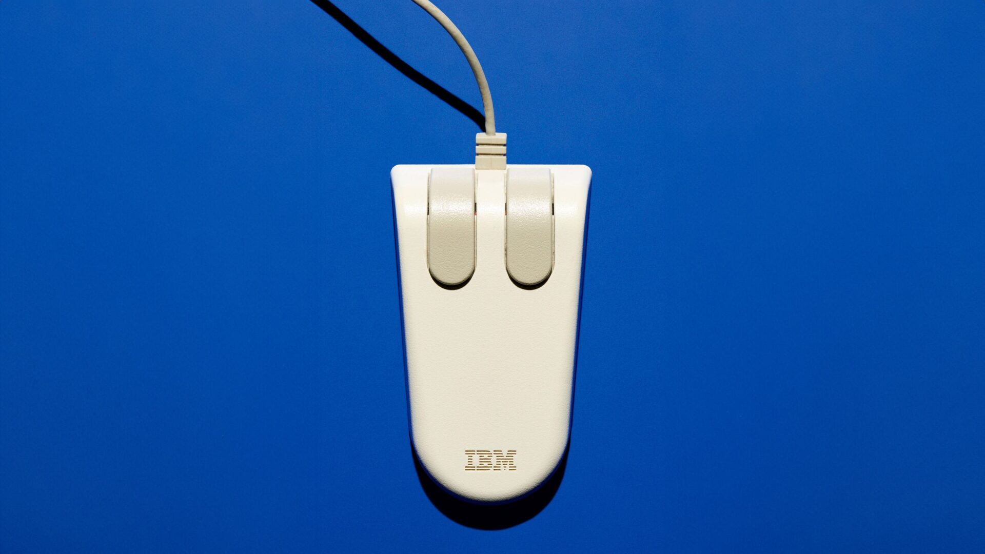 IBM logosunun arkasındaki tasarım sırrı ortaya çıktı.