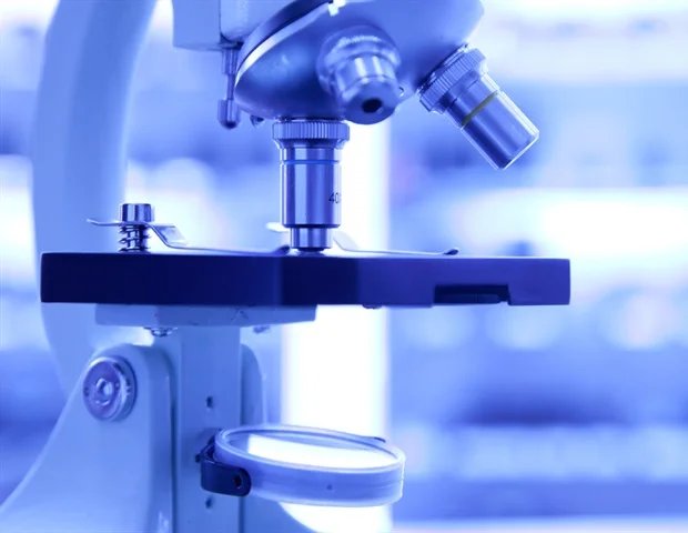Deniz salyangırının zehrinden elde edilen yeni peptid, opioid içermeyen ağrı kesici olarak umut vadediyor.