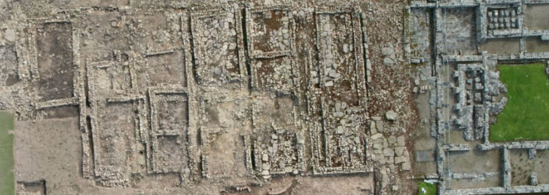 Vindolanda’da, koruyucu tanrıçının heykelinin parçaları bulundu.