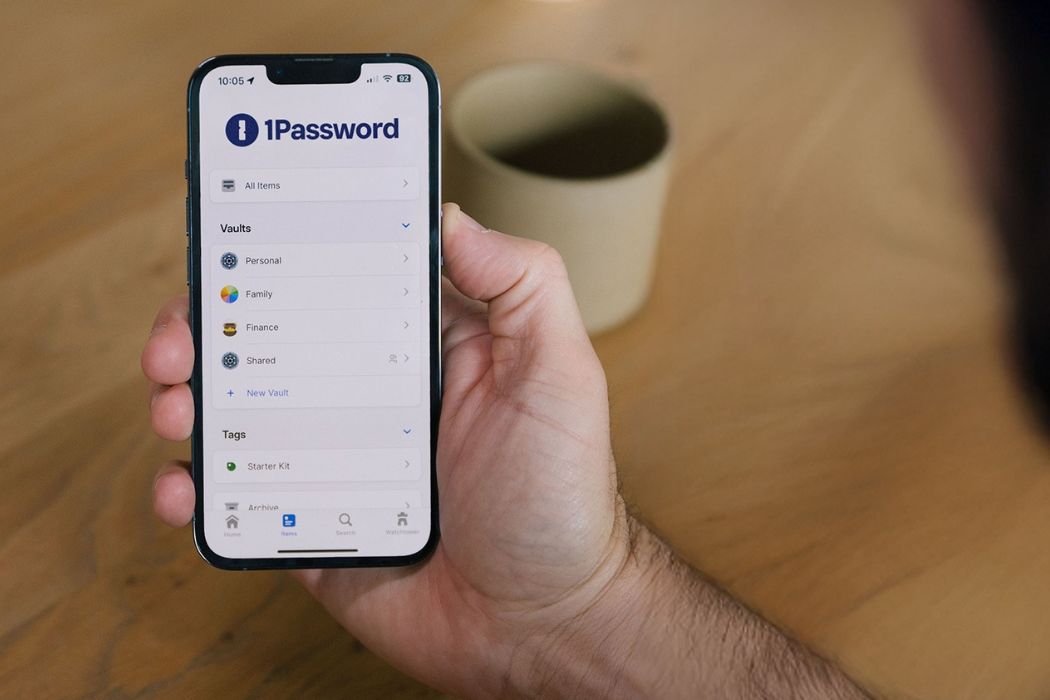 1Password, yapay zeka destekli bütçe yönetimi çözümünü duyurdu.