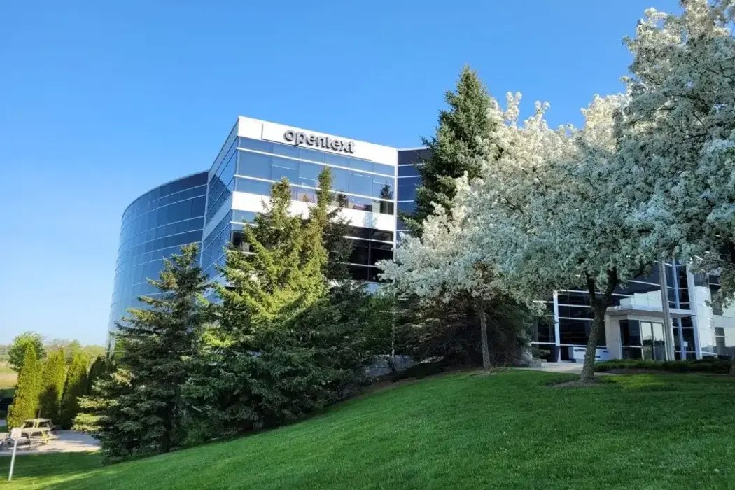 OpenText, çalışanlarının yüzde ikisini işten çıkardı.