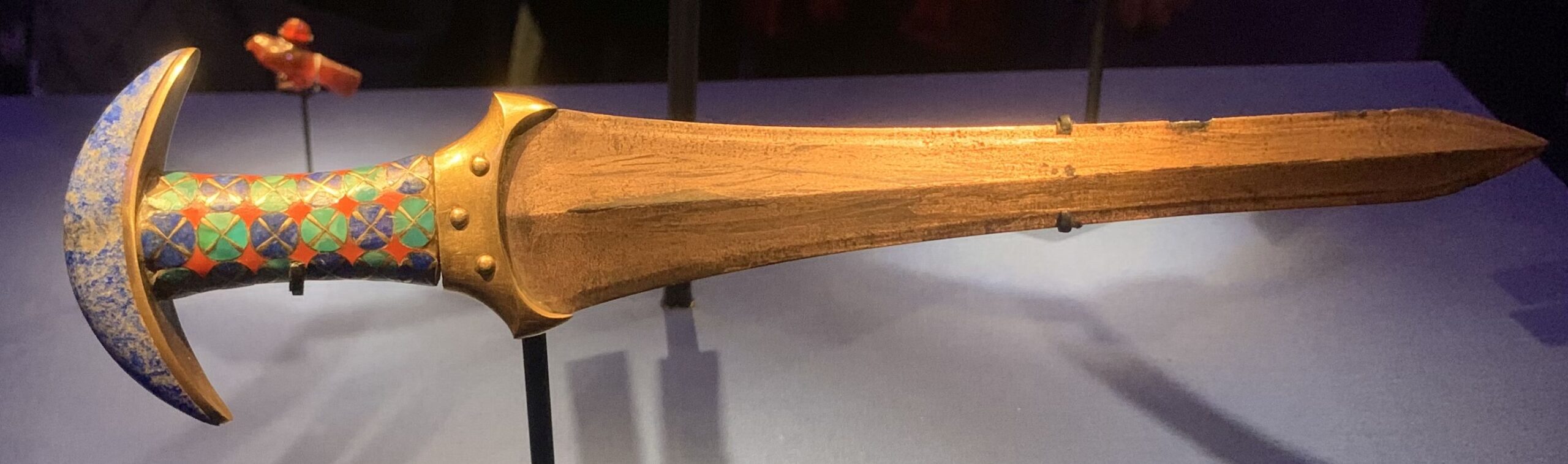 This dagger was found in the coffin of the tomb of Princess Ita, a daughter of Amenemhat II of th...