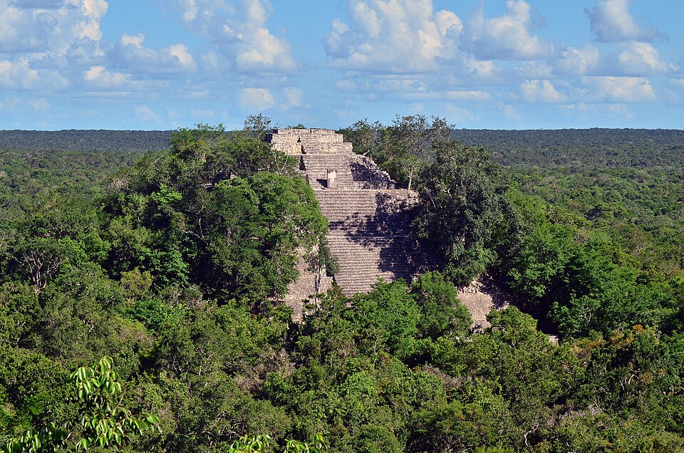 Calakmul görseli