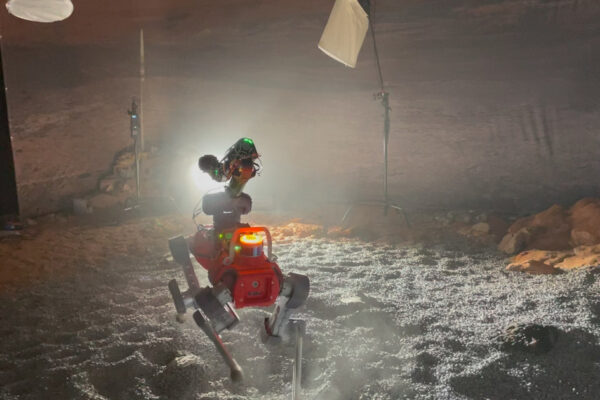Ay’da kaynak arayışını hızlandıracak, Mars’ta yaşam arayışına katkı sağlayacak robotik çözüm.