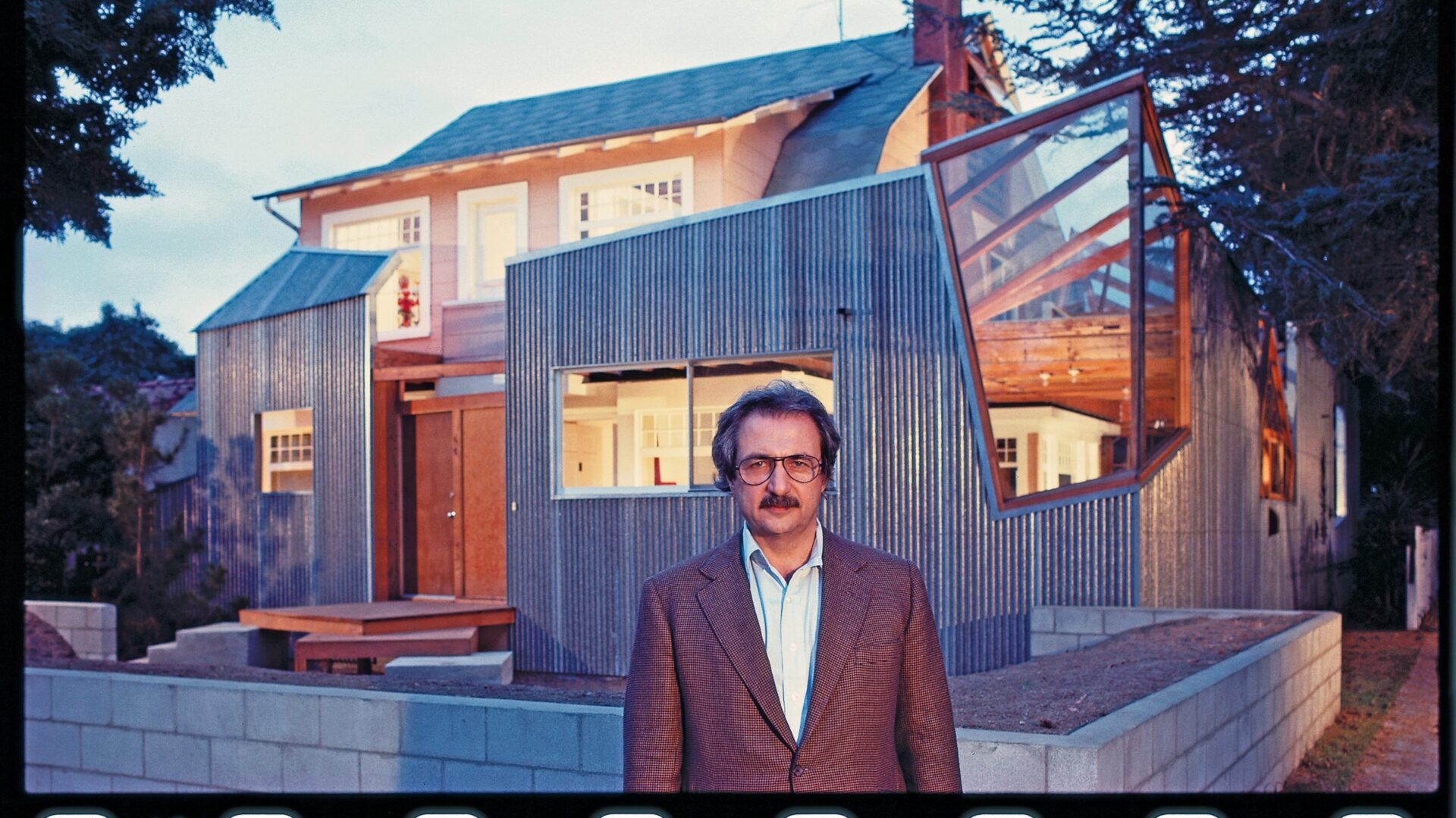 Frank Gehry, müzelerin görünümünü değiştirdi: Yeni araştırmalar nasıl olduğunu ortaya koyuyor.