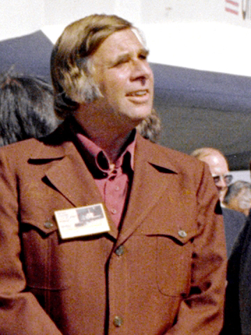 Star Trek evreninin mimarı ve bilimkurgu dünyasına yön veren vizyoner yaratıcı Gene Roddenberry.