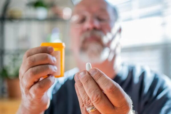 Yeni kolesterol ilacı Lipfendra, FDA onayı aldı: Uzman görüşleri.