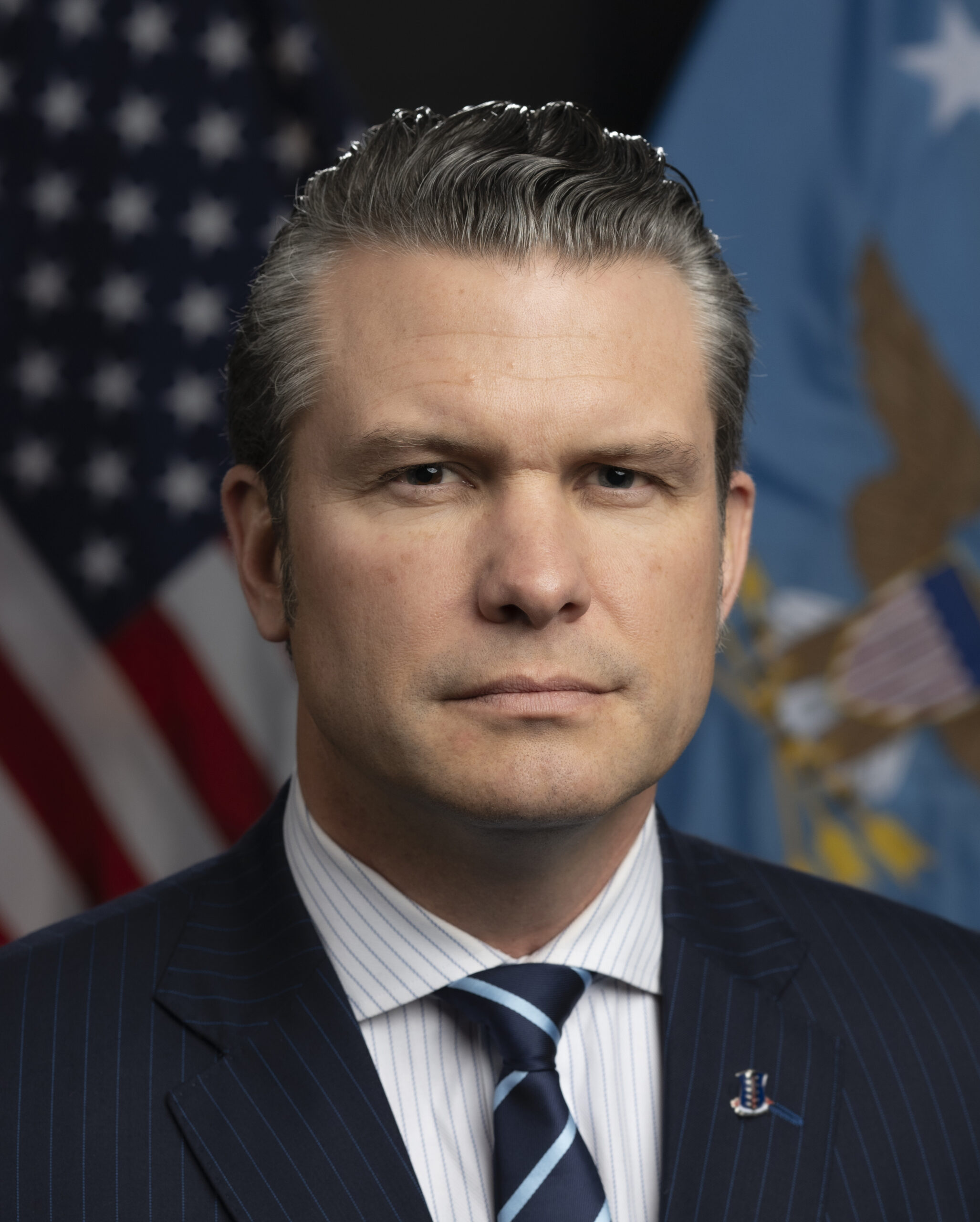 29. Savunma Bakanı Pete Hegseth Resmi Portresi (DoD Fotoğrafçısı: Chad J. McNeeley)