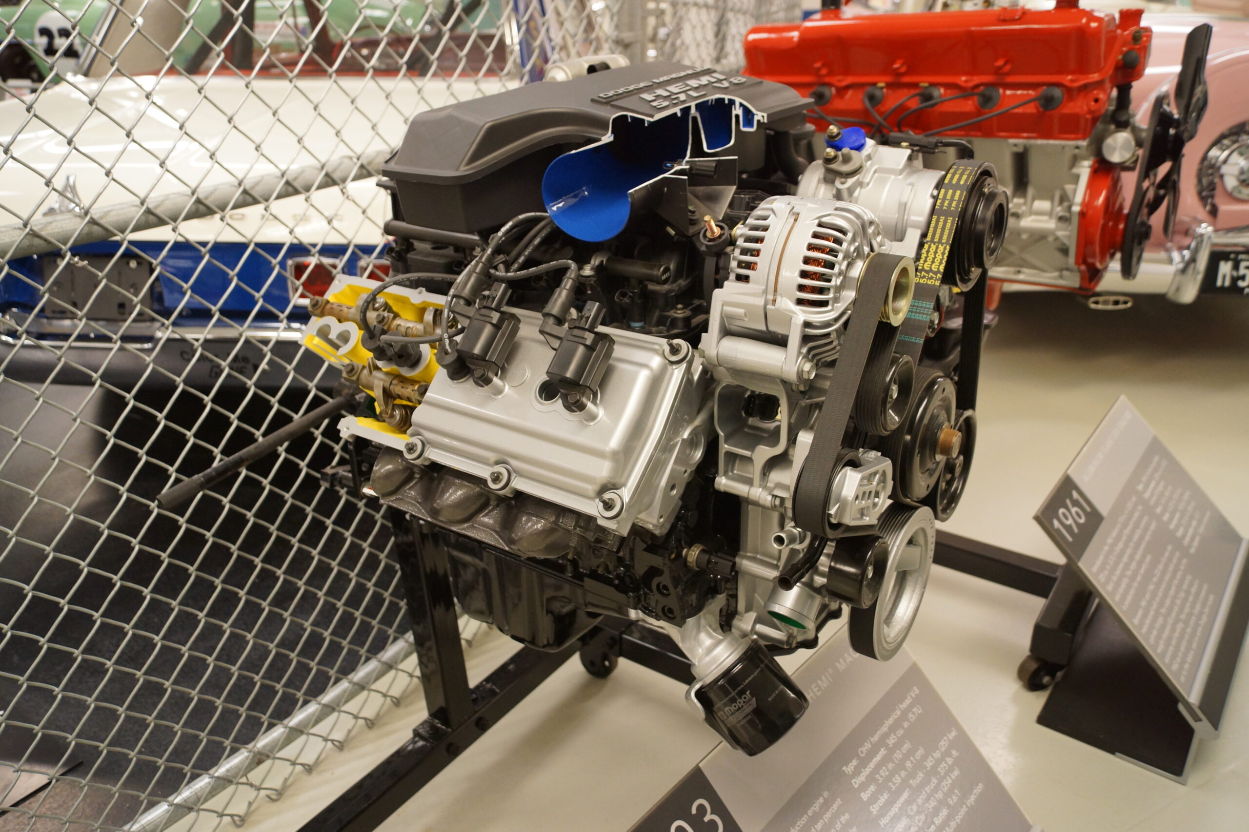 2003 5.7 HEMI Magnum Engine]   .