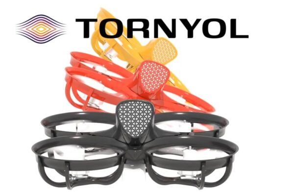 Sivrisinek avcısı dron, kan emicileri parçalara ayırıyor.