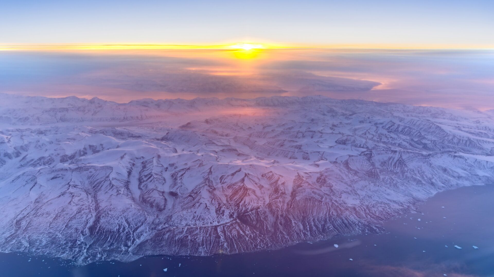 Grönland’dan gelen antik hava örnekleri, insanların atmosferi nasıl değiştirdiğini ortaya koyuyor.