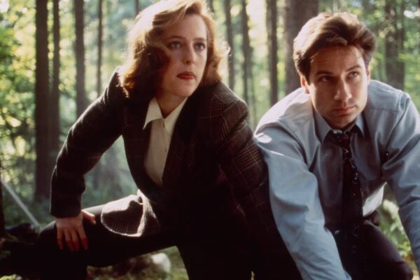 X-Files’ın tamamını izlemeden keyif alabileceğiniz 10 mükemmel bölüm.