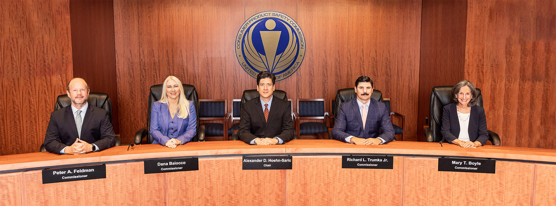 Tüketici Ürün Güvenliği Komisyonu (CPSC) grup fotoğrafı, 16 Ağustos 2022.