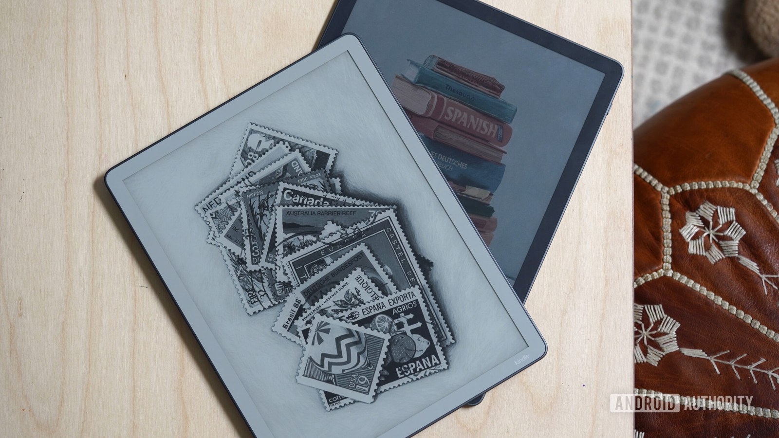 Kindle Scribe No FL vs colorsoft 2