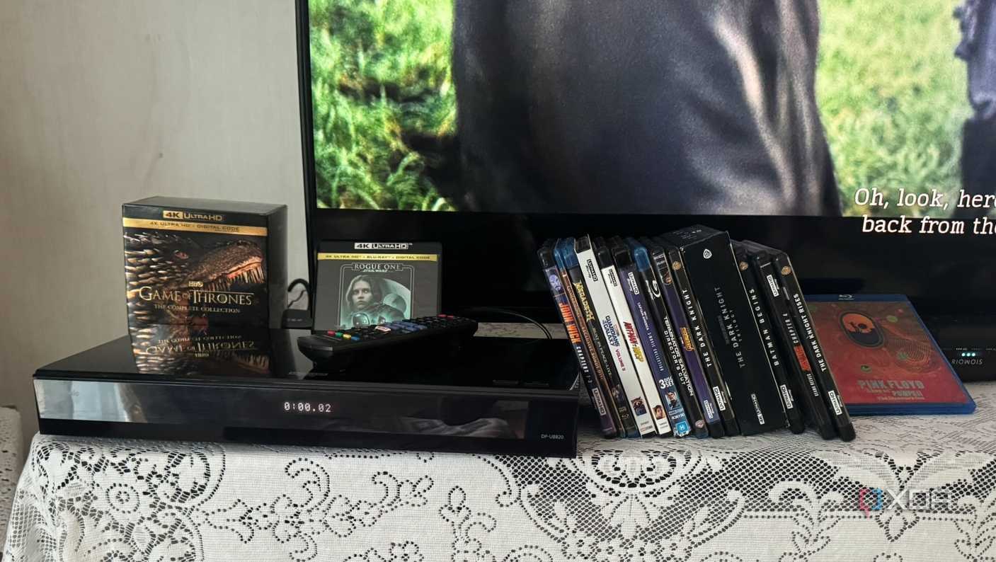 Blu-ray Player and Blu-ray-DVD Collection-1