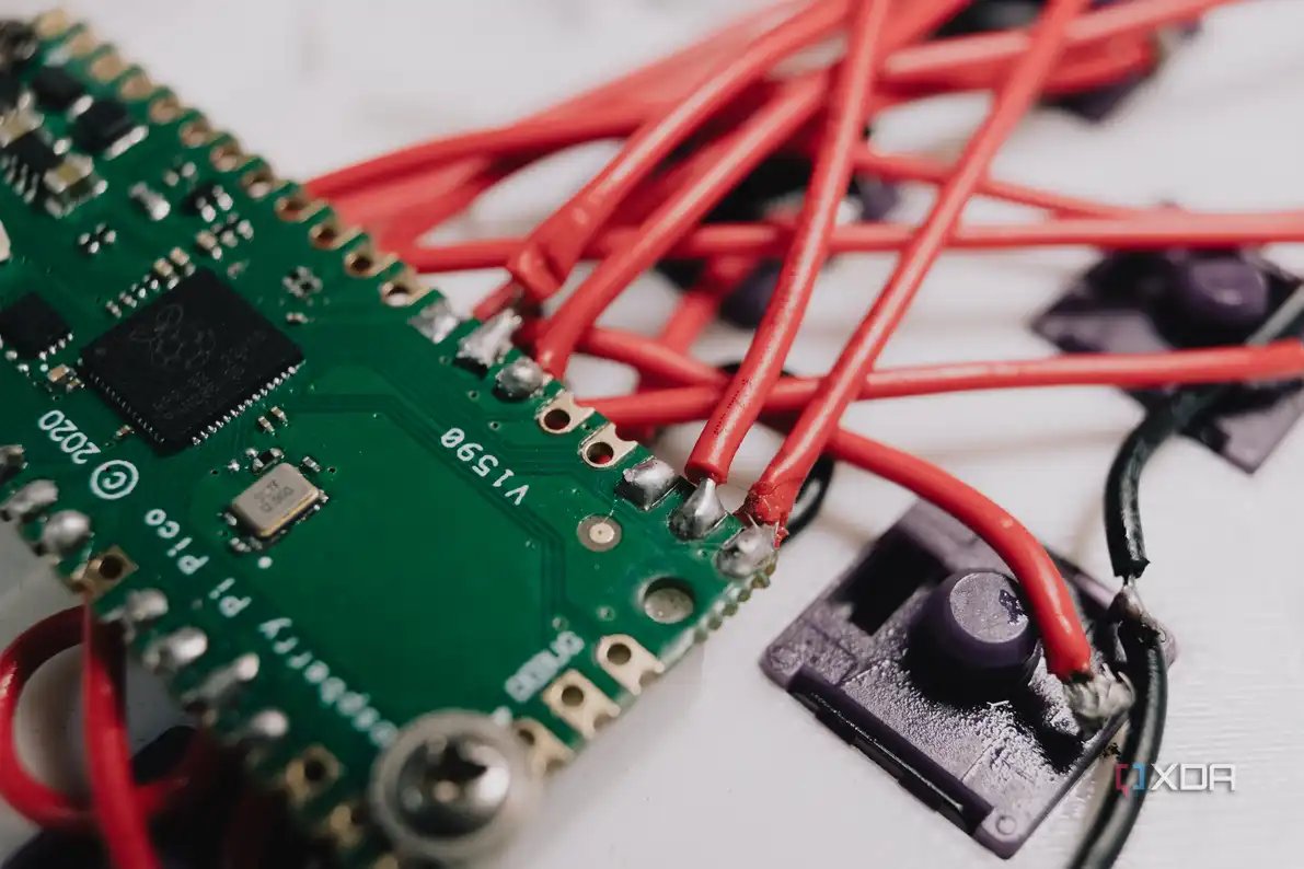 Close up of problematic pins on Raspberry Pi Pico clone