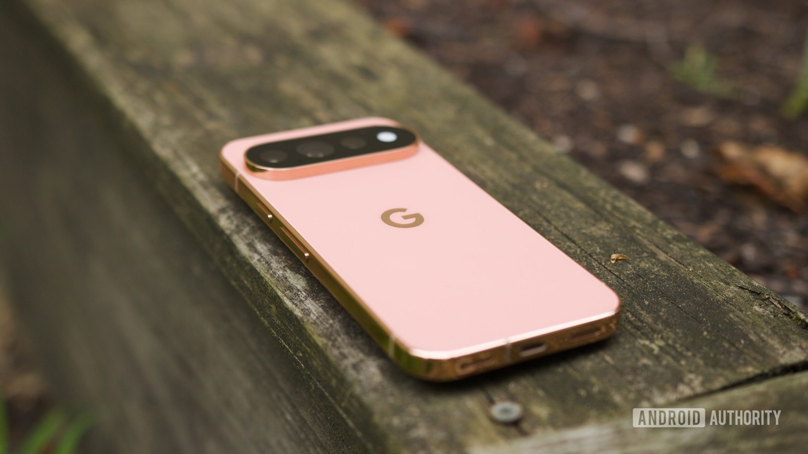 The back of the Canyon Pixel 11 Pro.