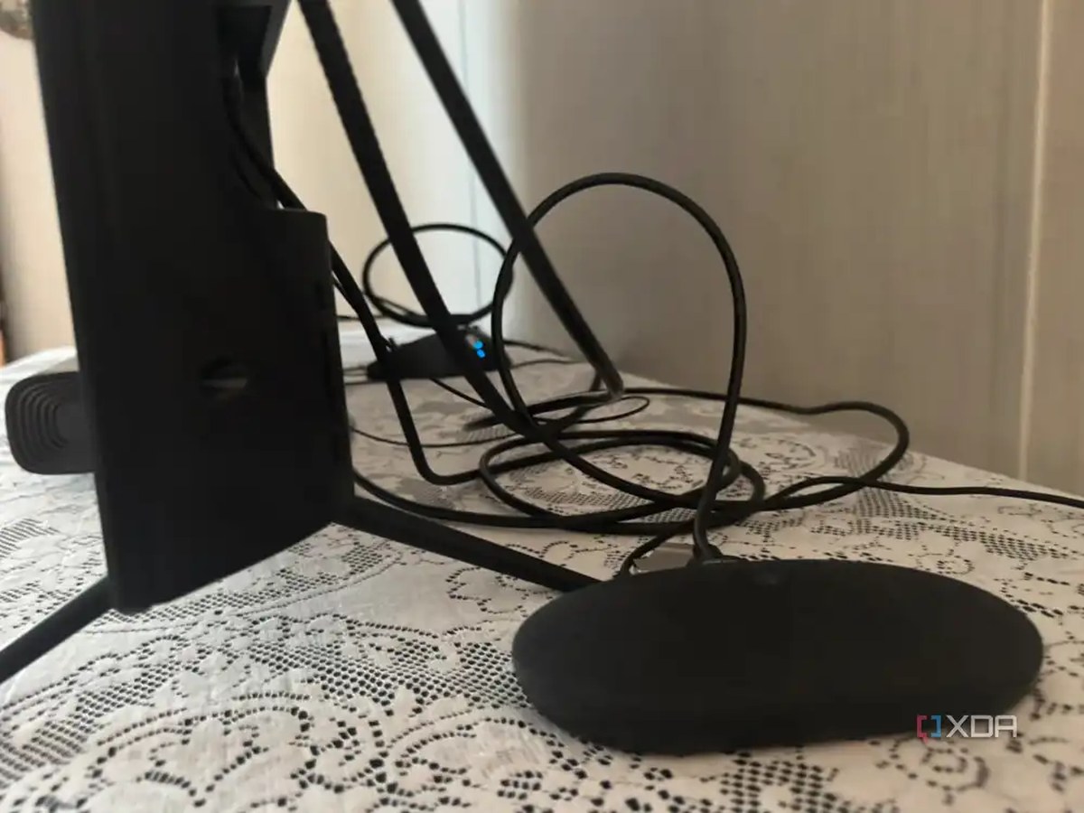 Onn Android TV Box HDMI Cables to TV