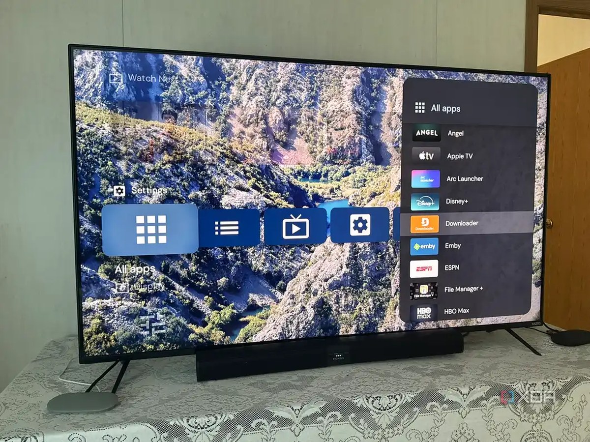 Google TV Streamer with Projectivy Launcher All Apps