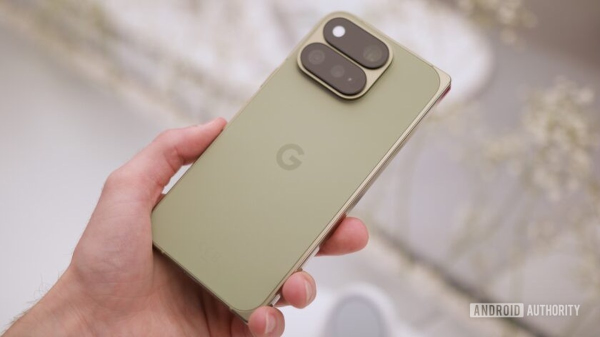 Google’ın Yeni Katlanabilir Telefonunda Dikkat Dağıtan Küçük Bir Detay