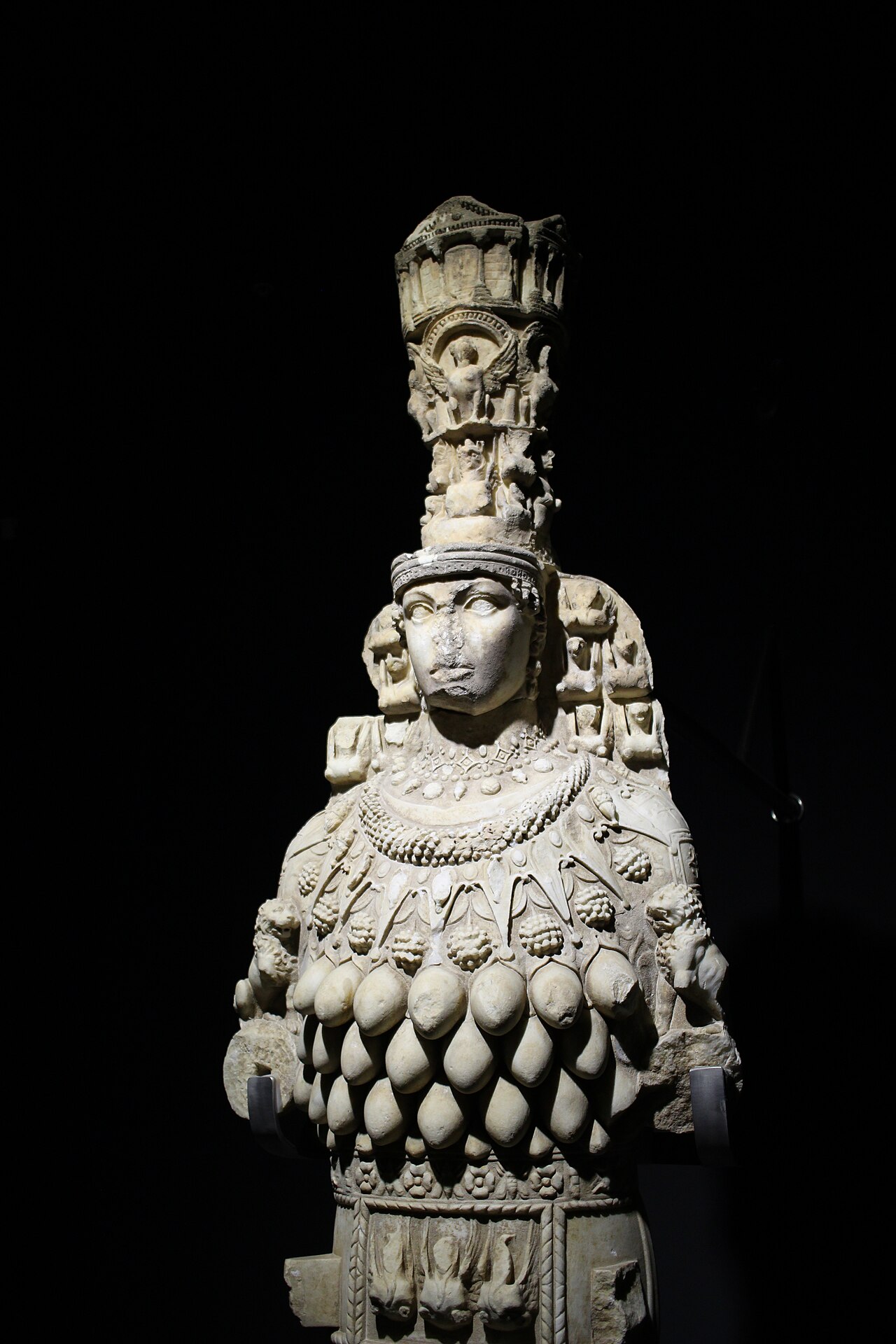 Artemis heykeli, Efes Müzesi