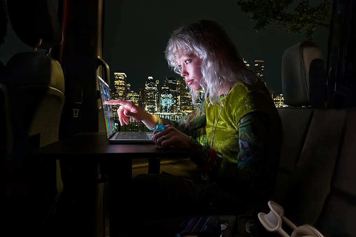 macbook pro touchscreen