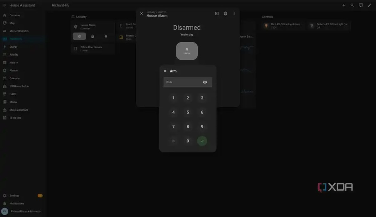 Entering code for Alarmo Home Assistant