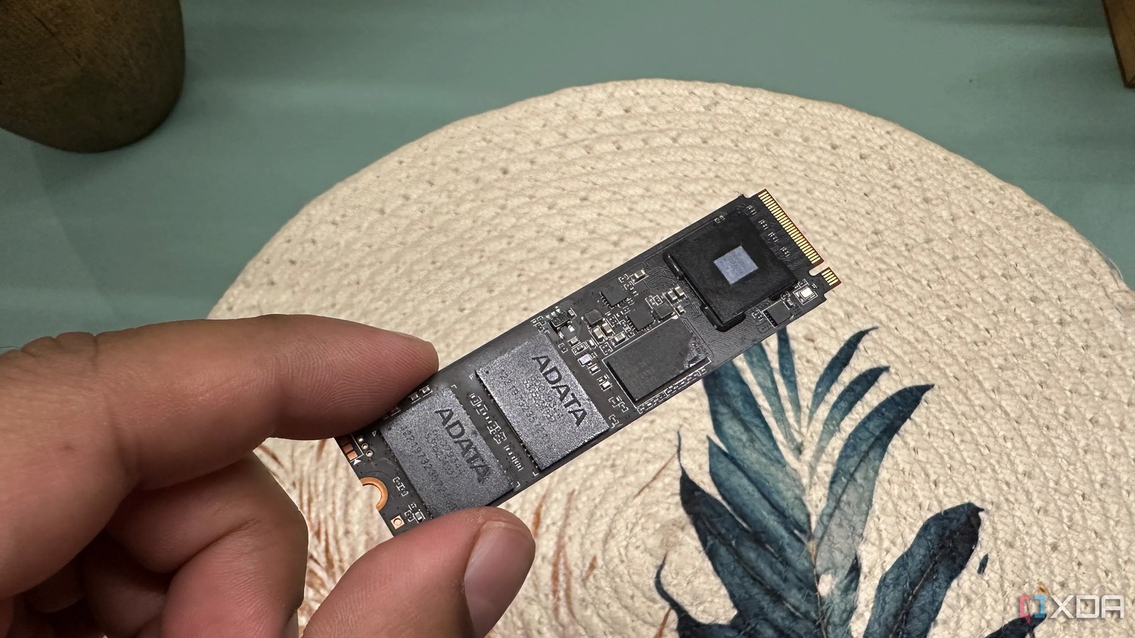 DRAM donanımlı bir NVMe SSD.