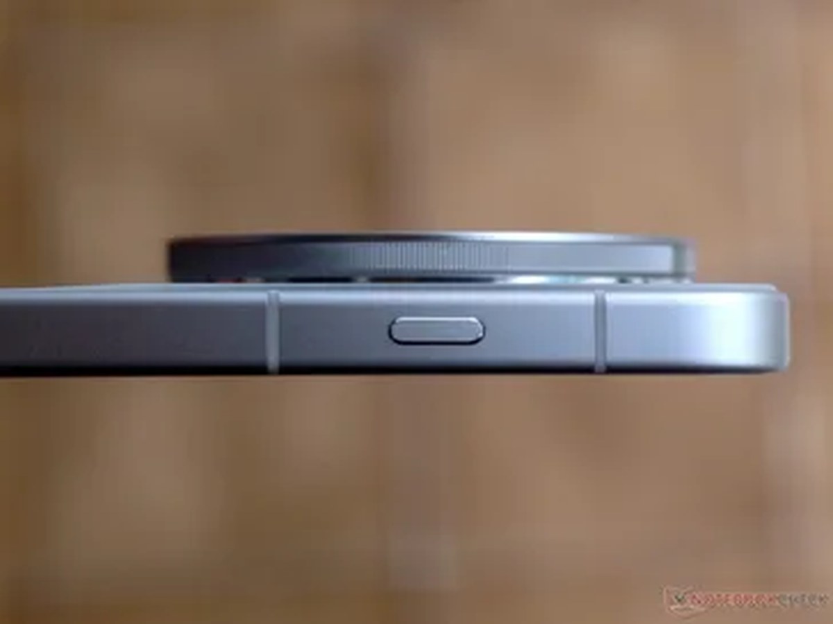 Global Vivo X500 Pro and X500 Pro Max Zeiss camera flagships now available, in more versions than expected (hands-on)