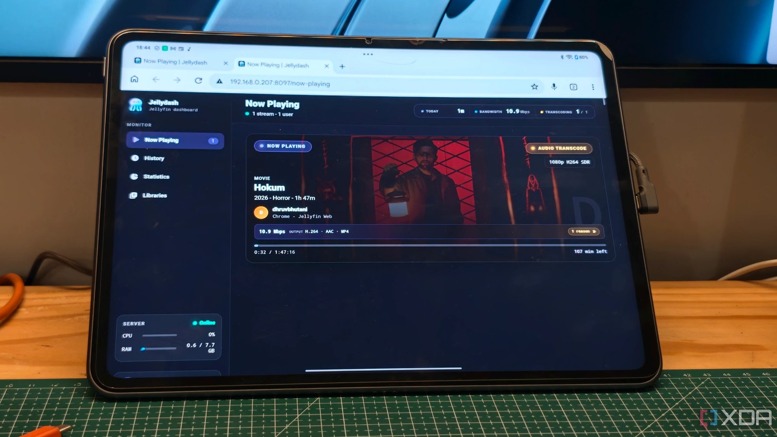 Android tablet üzerinde Jellydash'in şu an çaldığı içerik